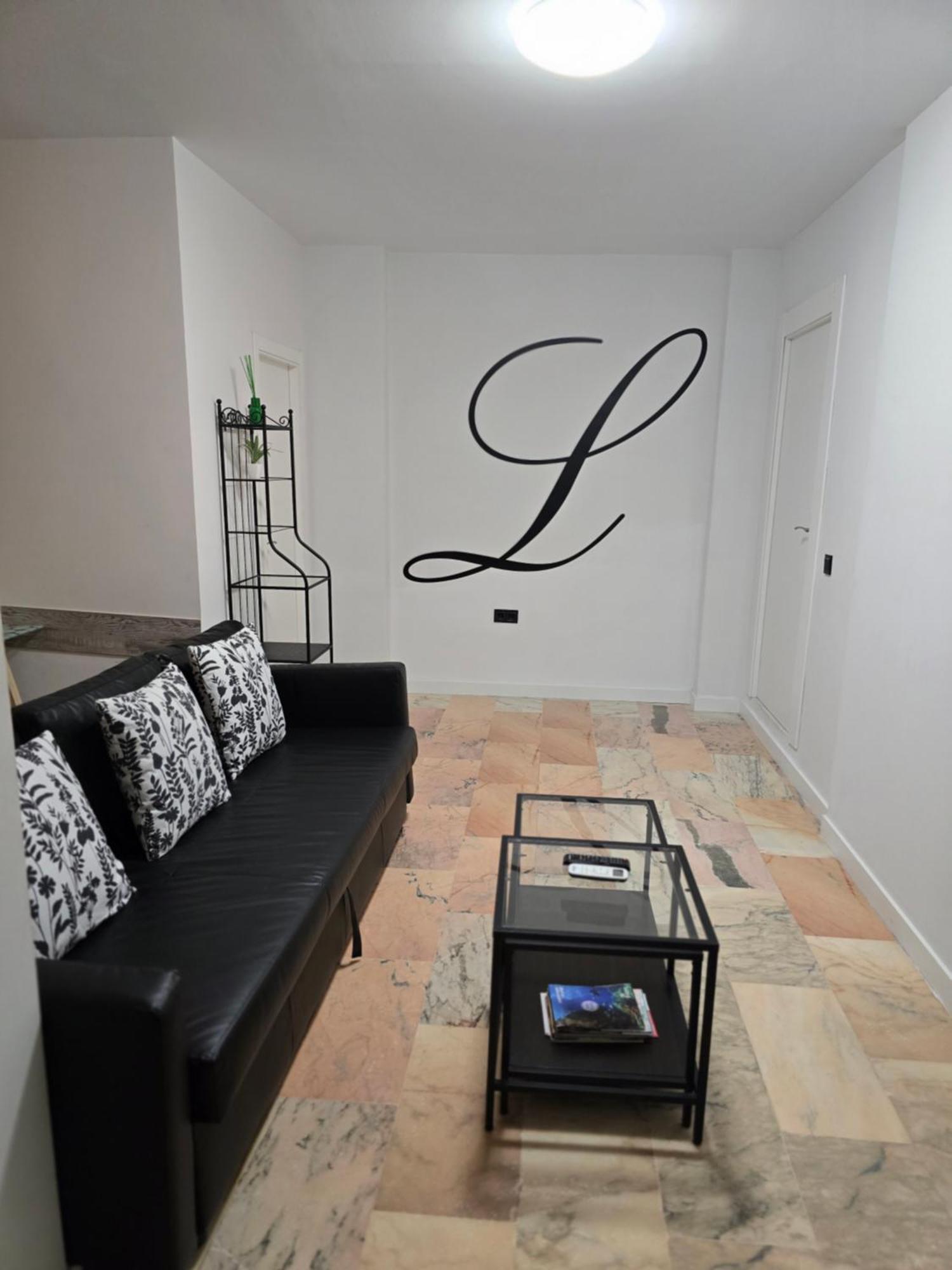 Lhome Sevilla Exterior foto